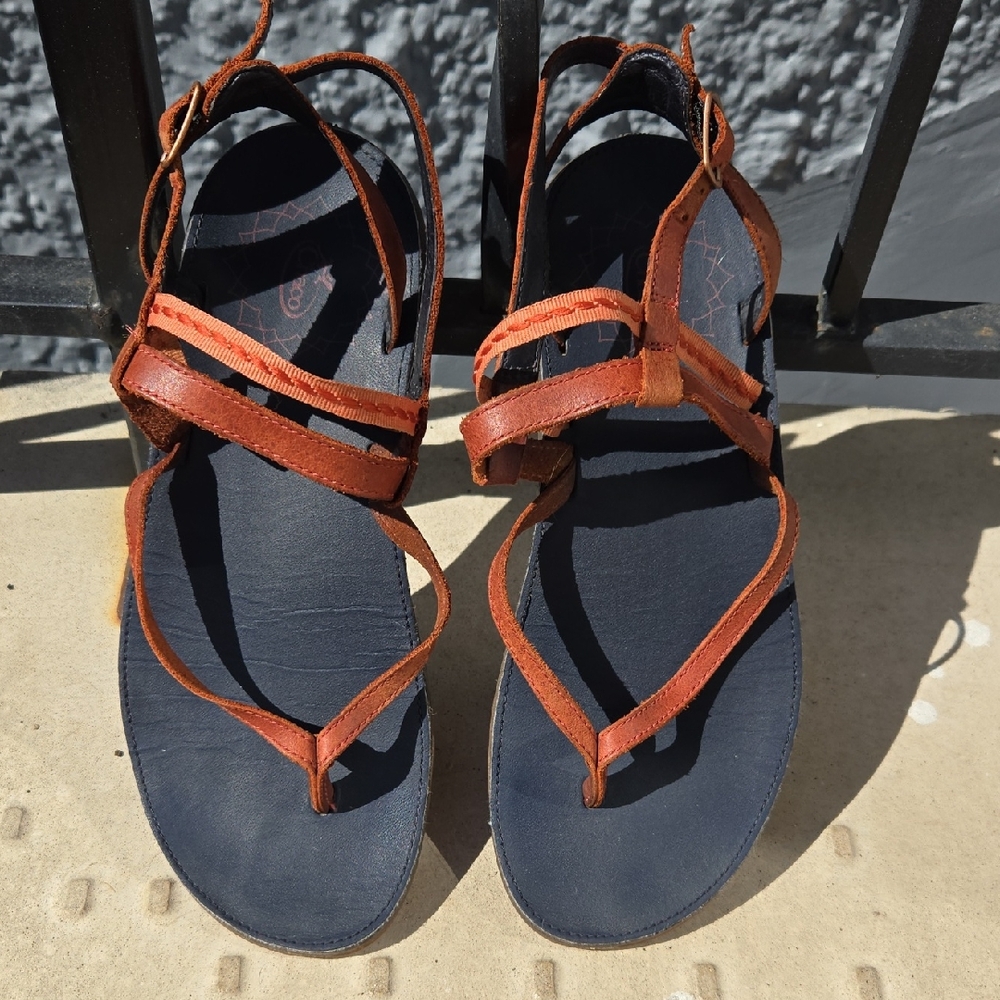 Chaco Loveland Womens Size 7 Brown Leather Sandals